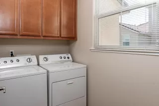 Photo #5: 224057804 Listing 