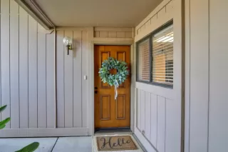 Photo #1: 224057879 Listing 