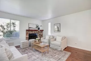 Photo #6: 224057879 Listing 