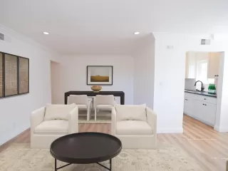 Photo #5: 224058914 Listing