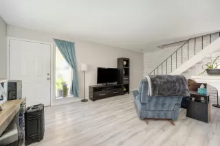 Photo #6: 224059711 Listing