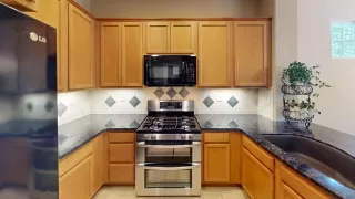 Photo #5: 224060271 Listing