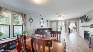 Photo #4: 224060277 Listing