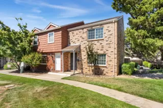 Photo #1: 224060416 Listing