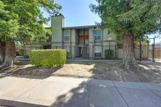 Photo #5: 224060663 Listing