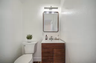 Photo #4: 224061335 Listing