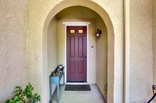 Photo #4: 224061376 Listing