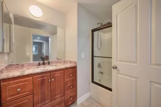 Photo #3: 224061677 Listing 