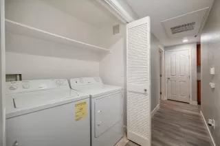 Photo #4: 224061677 Listing 