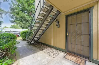 Photo #1: 224061764 Listing
