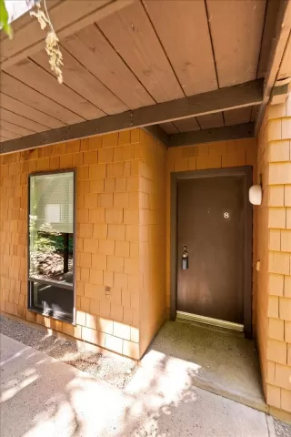 Photo #1: 224061812 Listing