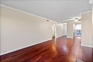 Photo #6: 224061812 Listing