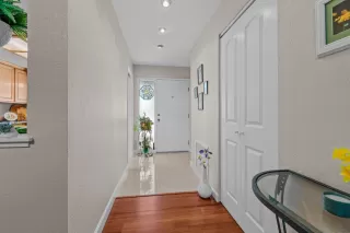 Photo #3: 224061822 Listing