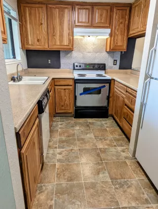 Photo #2: 224062611 Listing 