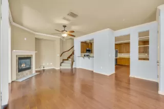 Photo #2: 224062859 Listing