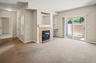 Photo #4: 224062926 Listing