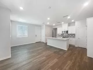 Photo #4: 224063349 Listing 