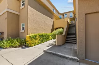 Photo #2: 224063448 Listing 