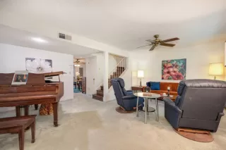 Photo #6: 224063524 Listing