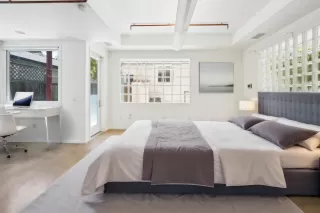 Photo #1: 224063684 Listing