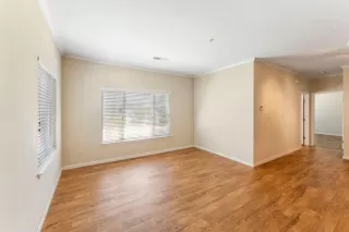 Photo #4: 224063915 Listing 