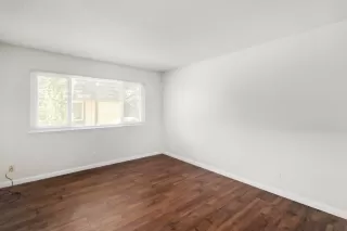 Photo #2: 224064200 Listing