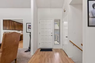 Photo #6: 224064836 Listing