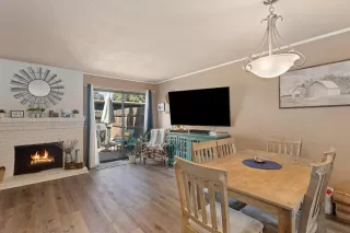 Photo #3: 224065143 Listing