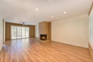 Photo #3: 224065522 Listing 