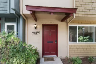 Photo #2: 224066046 Listing 