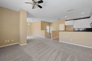 Photo #4: 224066670 Listing