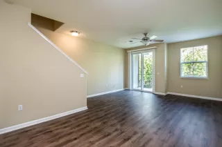 Photo #2: 224067215 Listing 