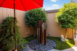 Photo #2: 224067217 Listing 