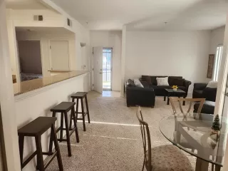 Photo #6: 224067453 Listing