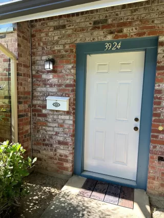 Photo #1: 224067595 Listing