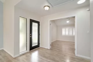 Photo #4: 224068393 Listing 