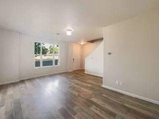 Photo #3: 224068620 Listing 