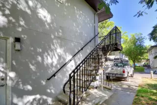 Photo #1: 224068622 Listing 