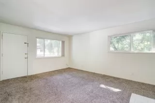 Photo #5: 224068622 Listing 