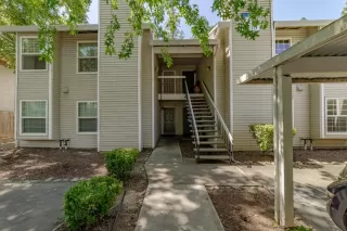 Photo #1: 224068714 Listing