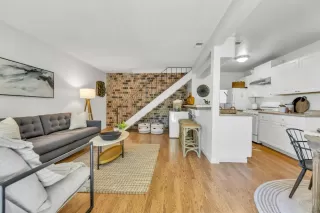 Photo #3: 224069080 Listing 