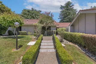 Photo #2: 224069981 Listing