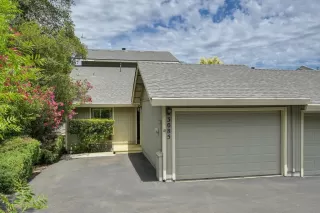 Photo #3: 224070156 Listing