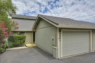 Photo #5: 224070156 Listing