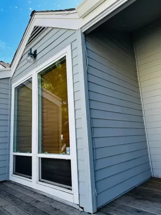 Photo #2: 224070507 Listing