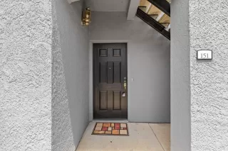 Photo #3: 224070691 Listing