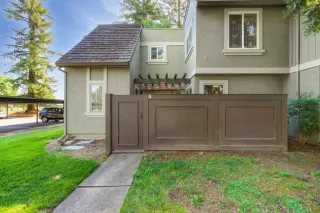 Photo #1: 224070883 Listing