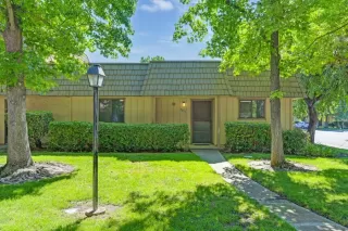 Photo #4: 224071443 Listing