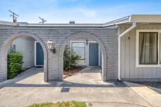 More Details about MLS # 224071925 : 1326 OAK TERRACE CT #6