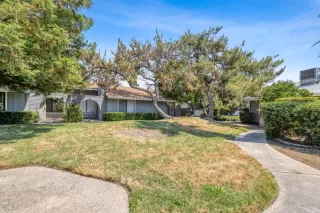 Photo #2: 224071925 Listing